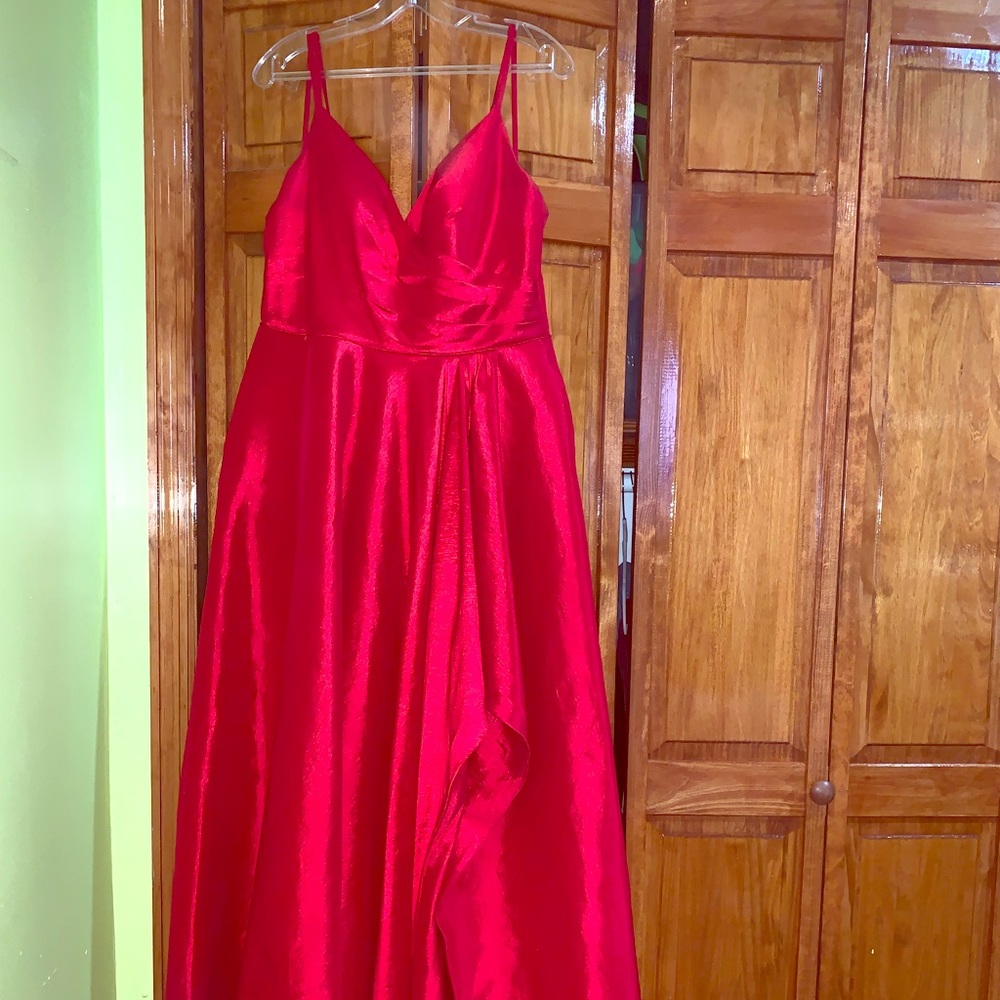 Long Alyce High-Low Taffeta Prom Dress With Slit